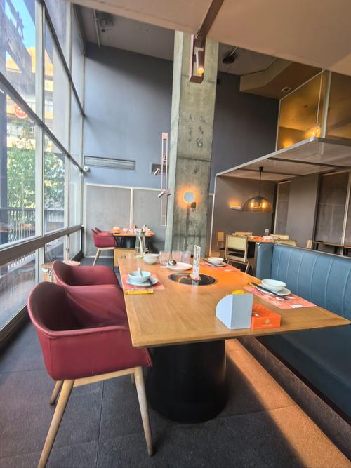 生如夏花般绚烂 吾司莉餐饮，用匠心点亮每一次相聚